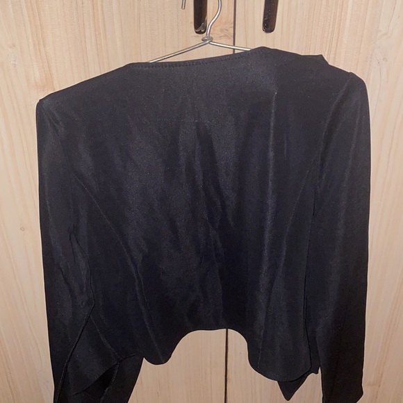 Brand new black Womens shrug - Picture 4 of 4